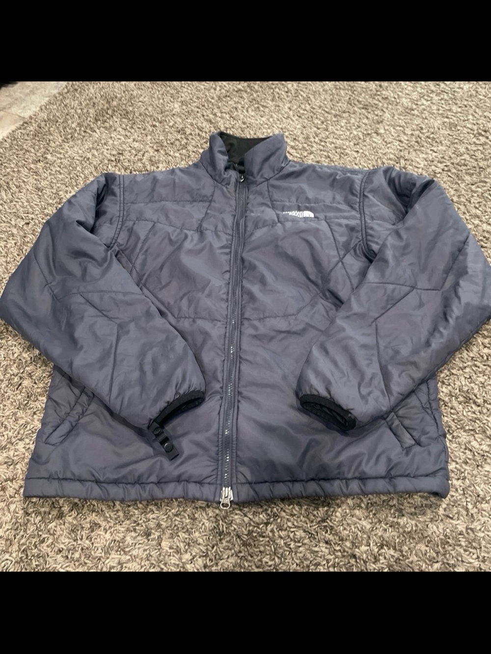 The Northface insulated light puffer jacket, mens medium